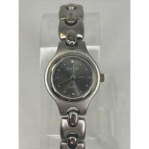 Decade Women's Quartz Watch Silver 6.5" Band‎ 22mm Case- New Battery